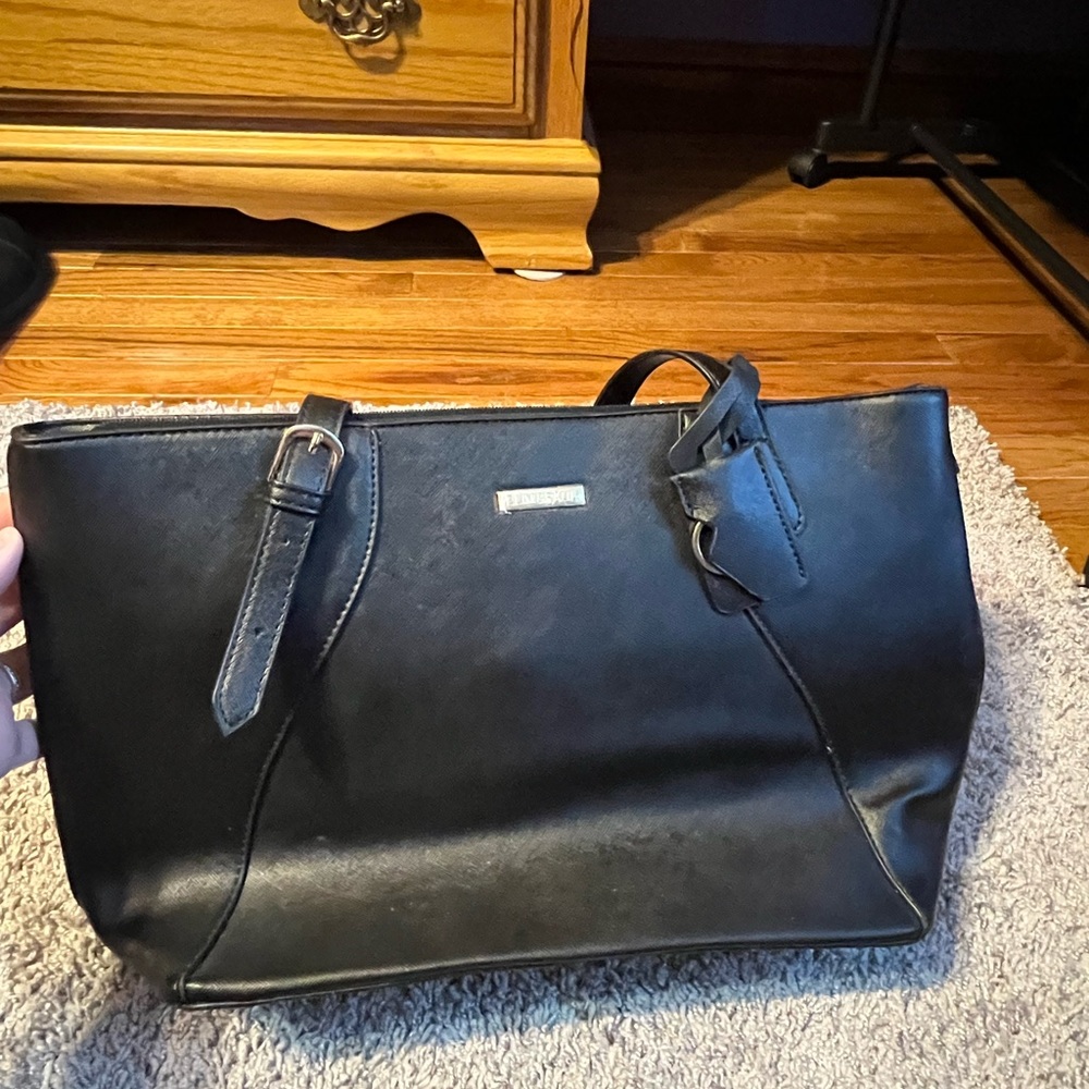 Chic Black Leather Tote Bag